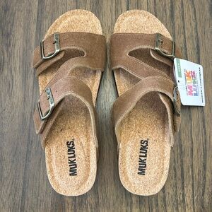 Muk Luks Poppy Suede Cognac Brown Sandals Slides Size 9